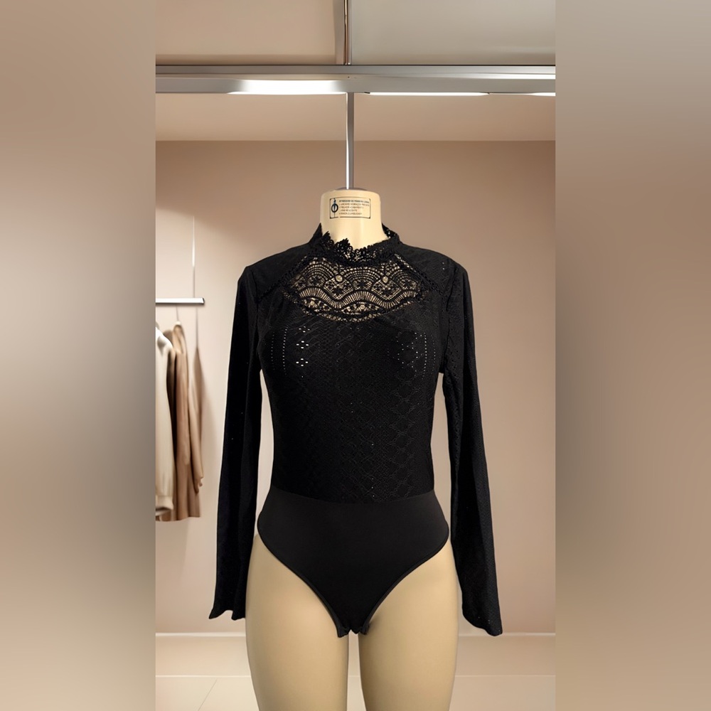 SHEIN Elegant Black Lace Bodysuit